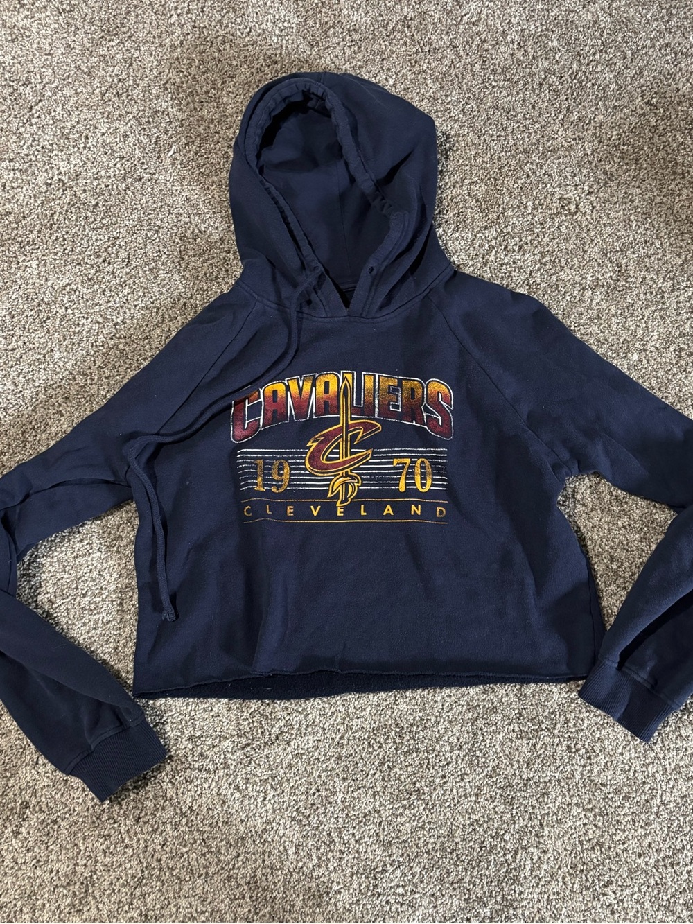 Cleveland Cavaliers cropped hoodie